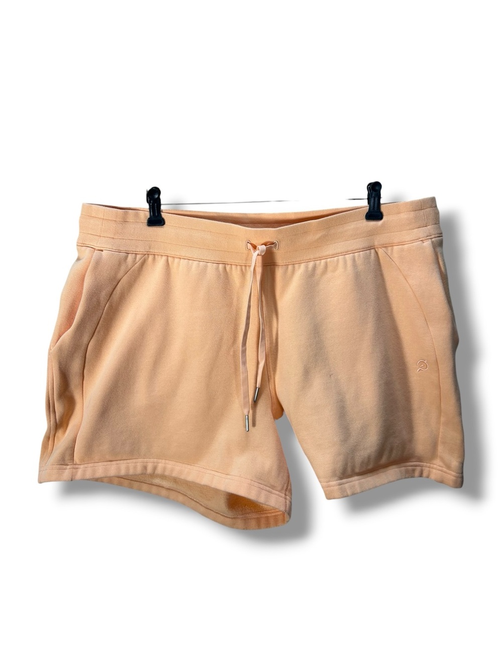Lululemon Scuba High Rise Short Peach Peloton Embroidered 5” Inseam Size 18